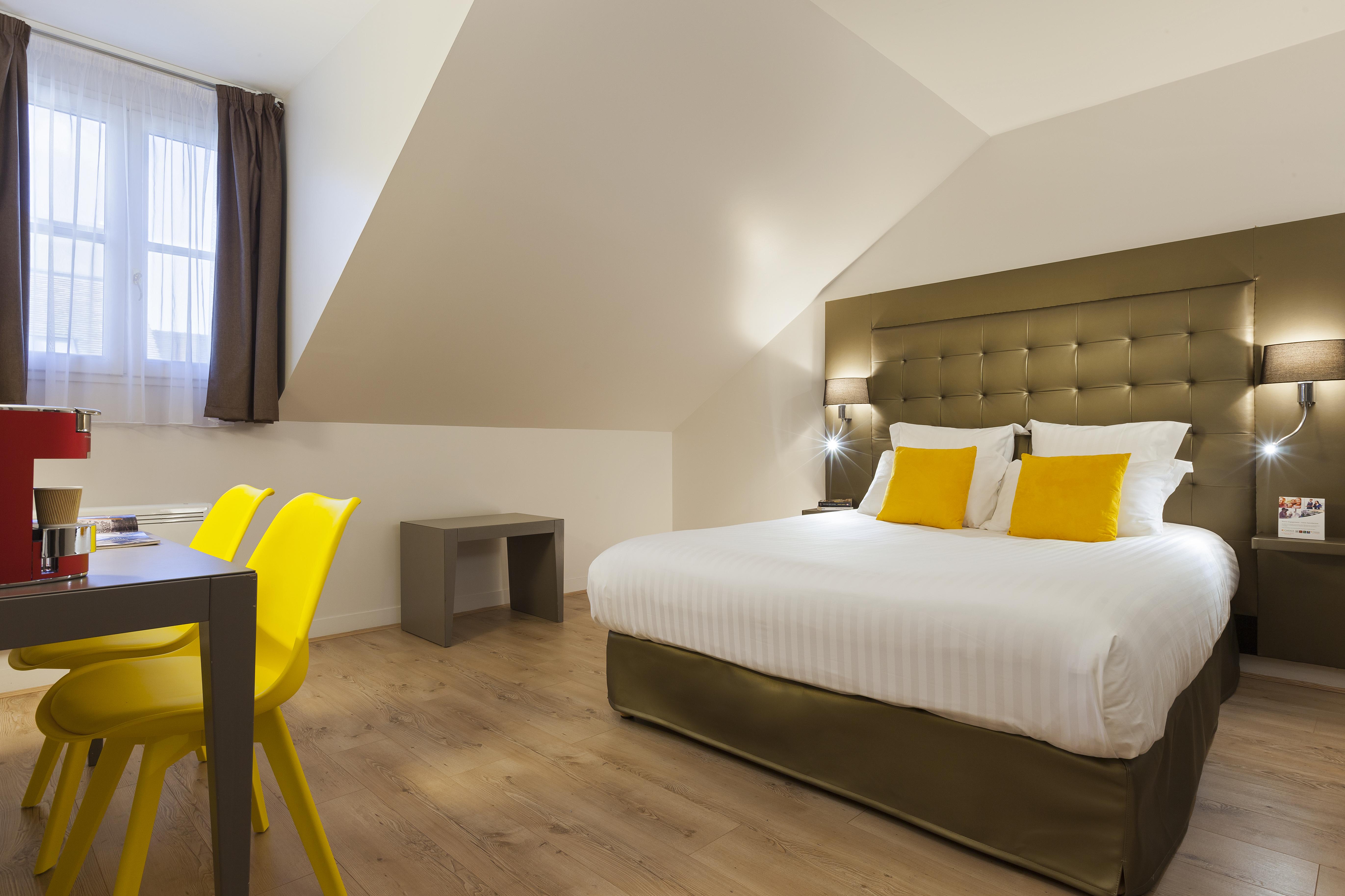 Hotel Quality Suites Maisons-Laffitte Paris Ouest Exterior foto