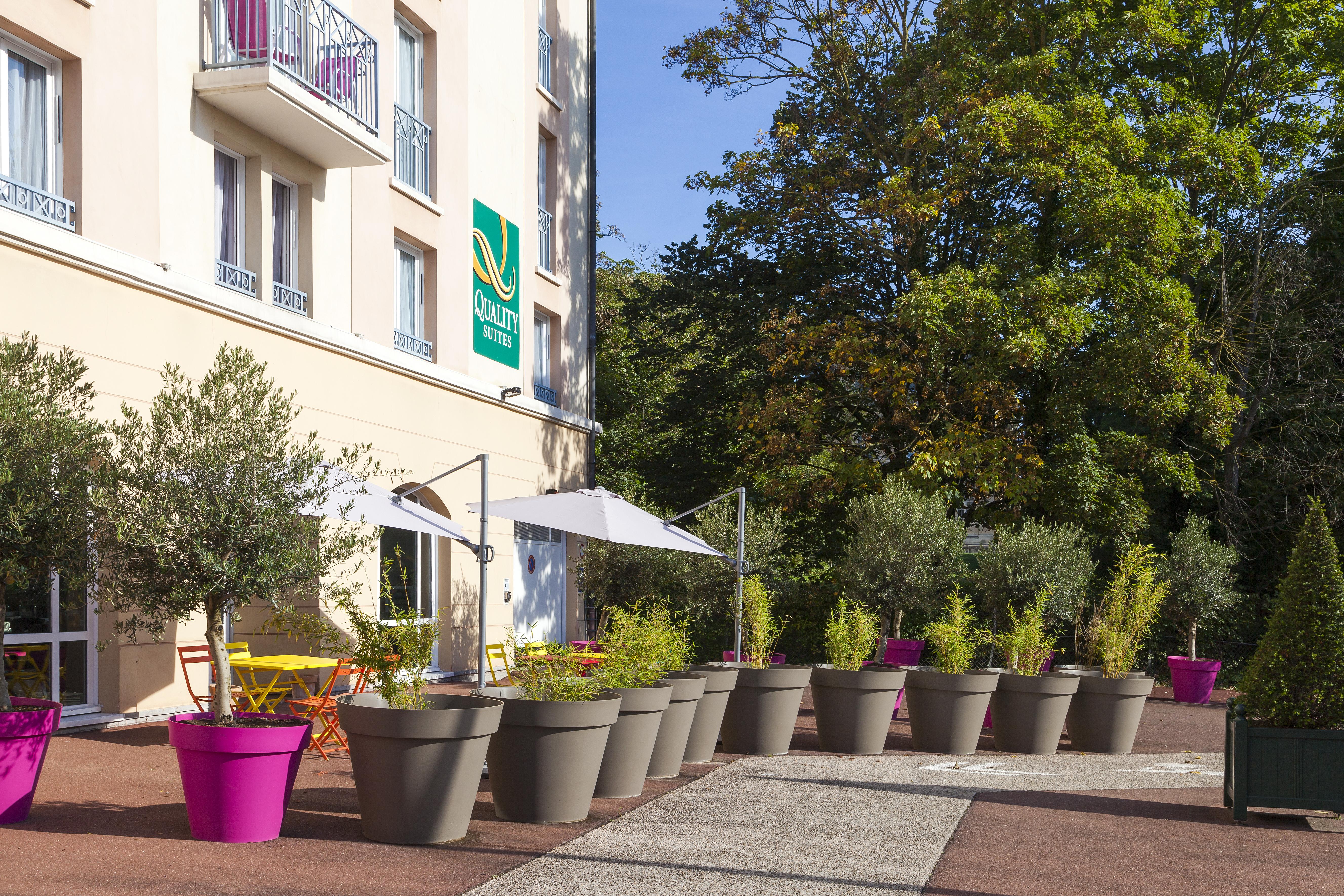 Hotel Quality Suites Maisons-Laffitte Paris Ouest Exterior foto