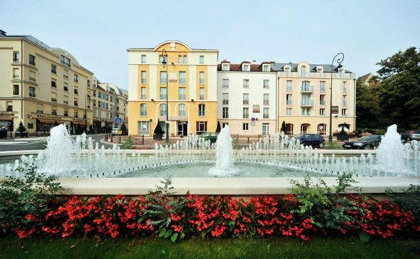Hotel Quality Suites Maisons-Laffitte Paris Ouest Exterior foto